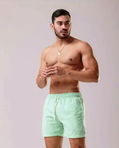 Short de Linho Masculino Premium: Conforto e Elegância